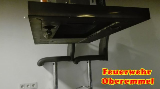 Kuechenbrand Balmet 16_10_19 (9)